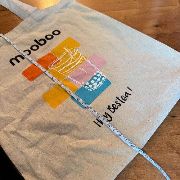 Mooboo Tote Bag with Colorful Design - Picture 4 of 4
